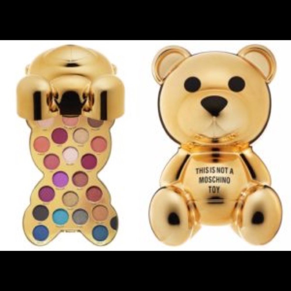 Moshchino X Sephora eyeshadow pallet brand new!